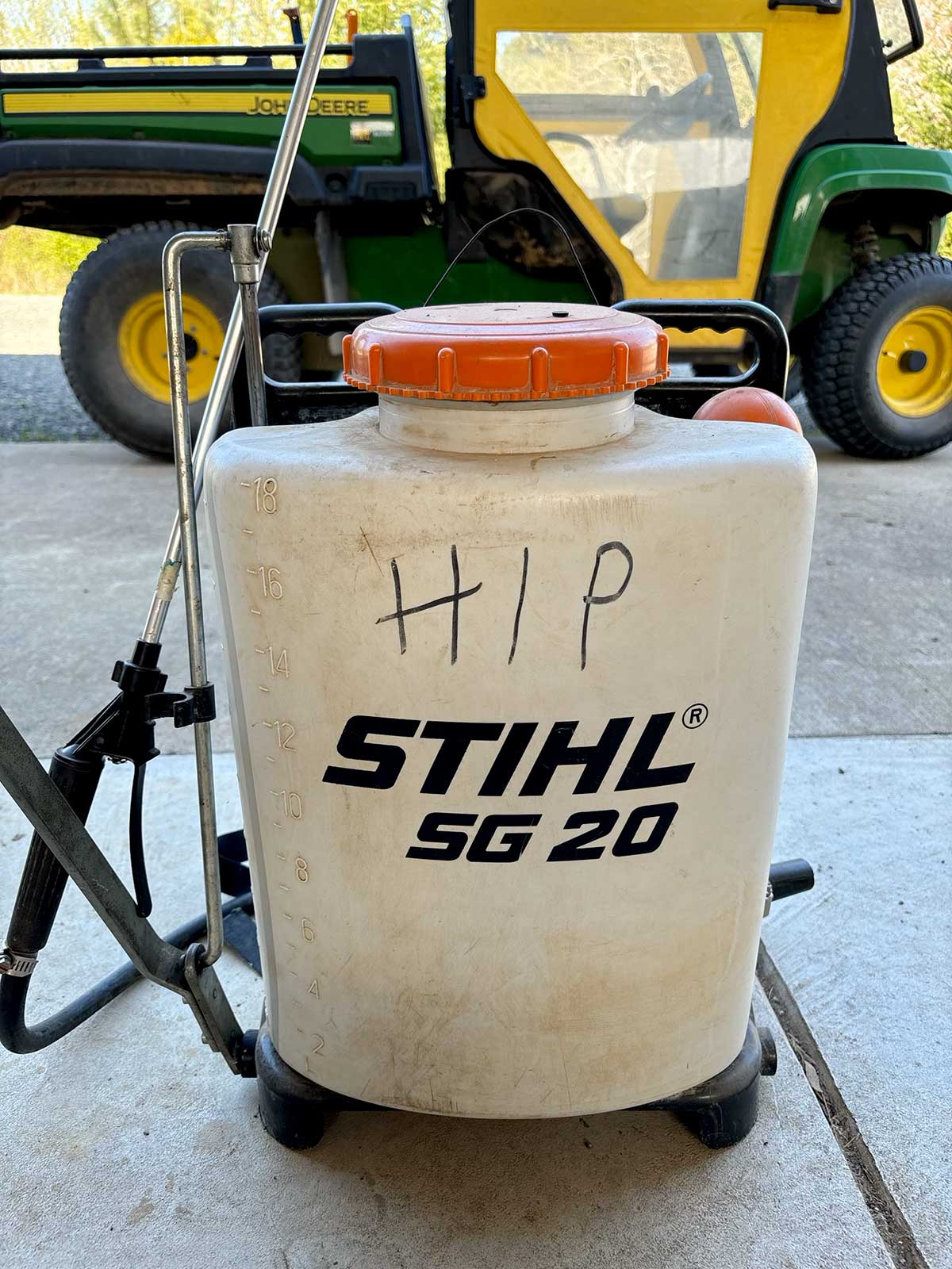 photo de l'équipement du pulvérisateur à dos STIHL